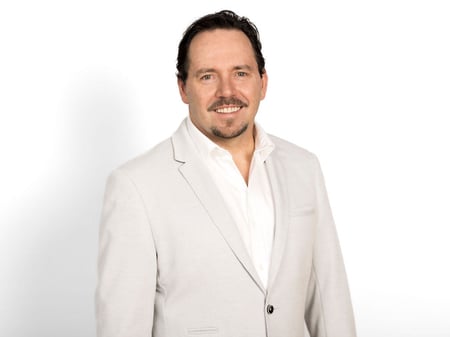 warwick-kirby-appointed-readinow-ceo